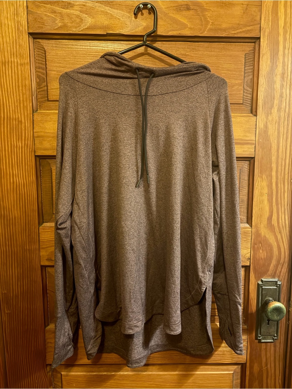 Woman’s XL Brown Hooded Lightweight Sweater with hood activewear NWOT